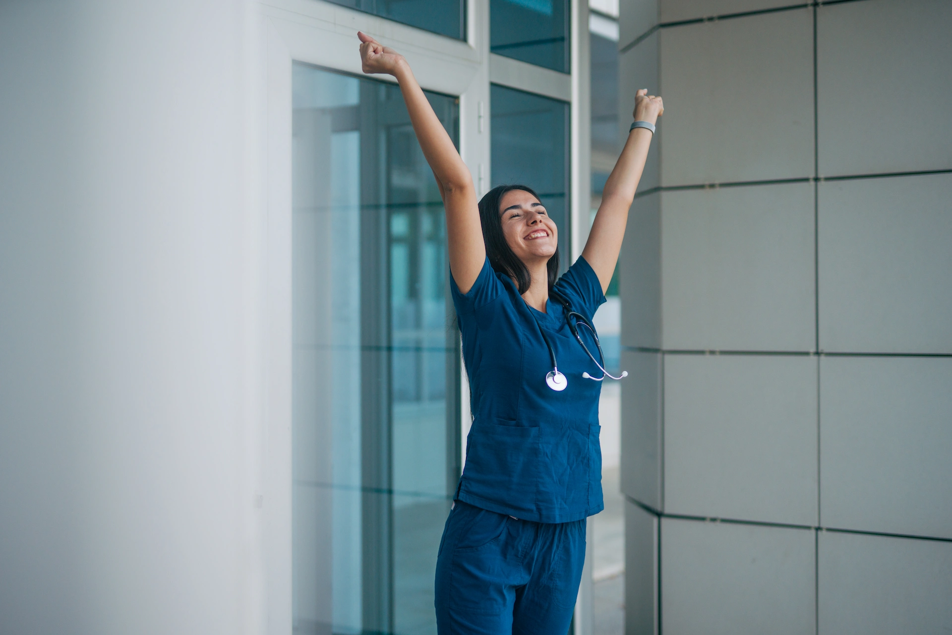 How to Write a Winning Nursing CV (Step-by-Step Guide)